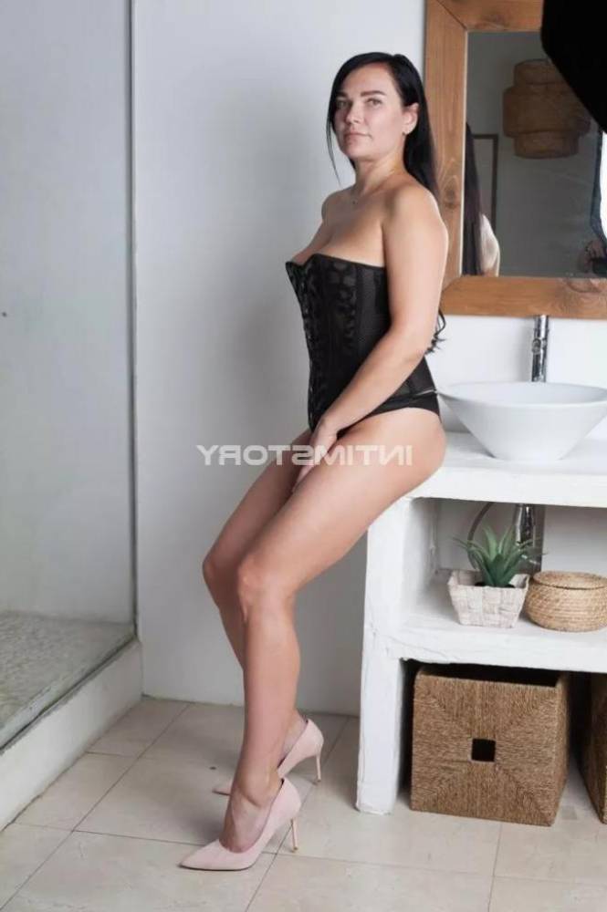 проститутка Юлия фото 4